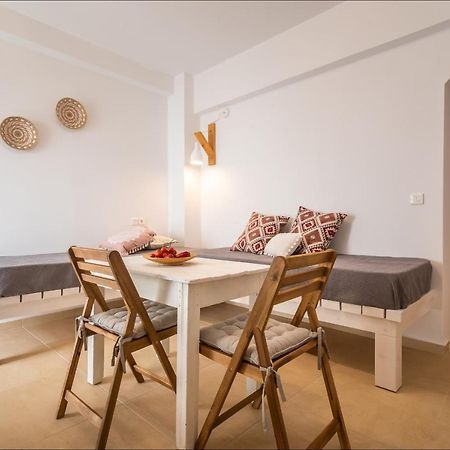 Krystalia'S Apartment Plaka  Extérieur photo