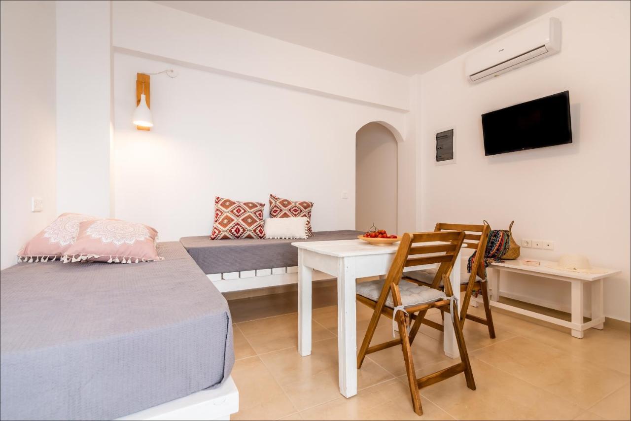 Krystalia'S Apartment Plaka  Extérieur photo