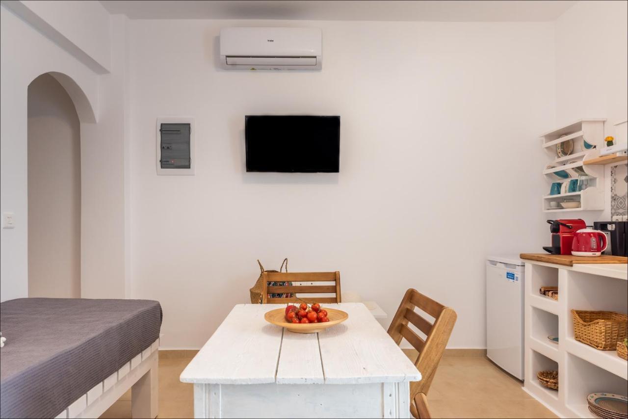 Krystalia'S Apartment Plaka  Extérieur photo
