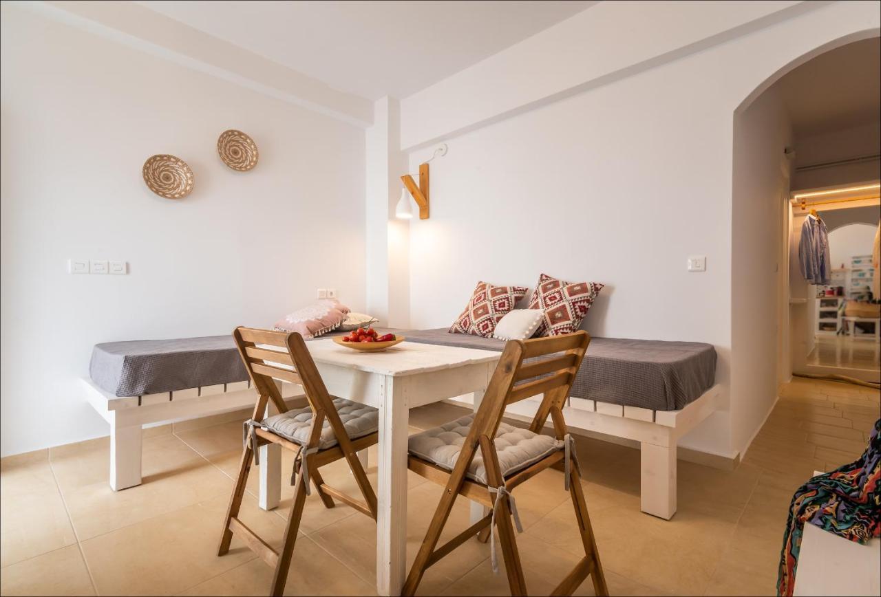 Krystalia'S Apartment Plaka  Extérieur photo